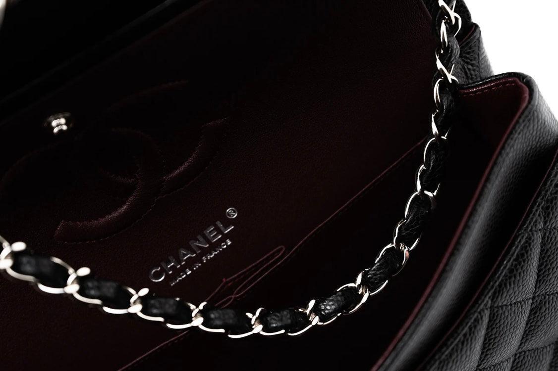 Chanel Classic Double Flap Bag Quilted Caviar Medium -